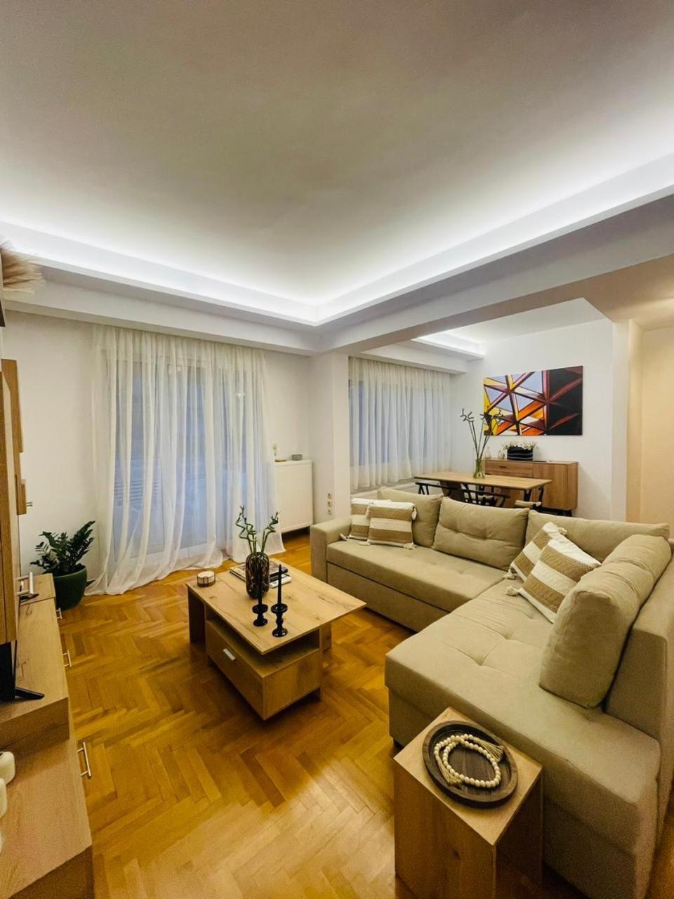 Overview Boutique Apartment เอเธนส์ ภายนอก รูปภาพ